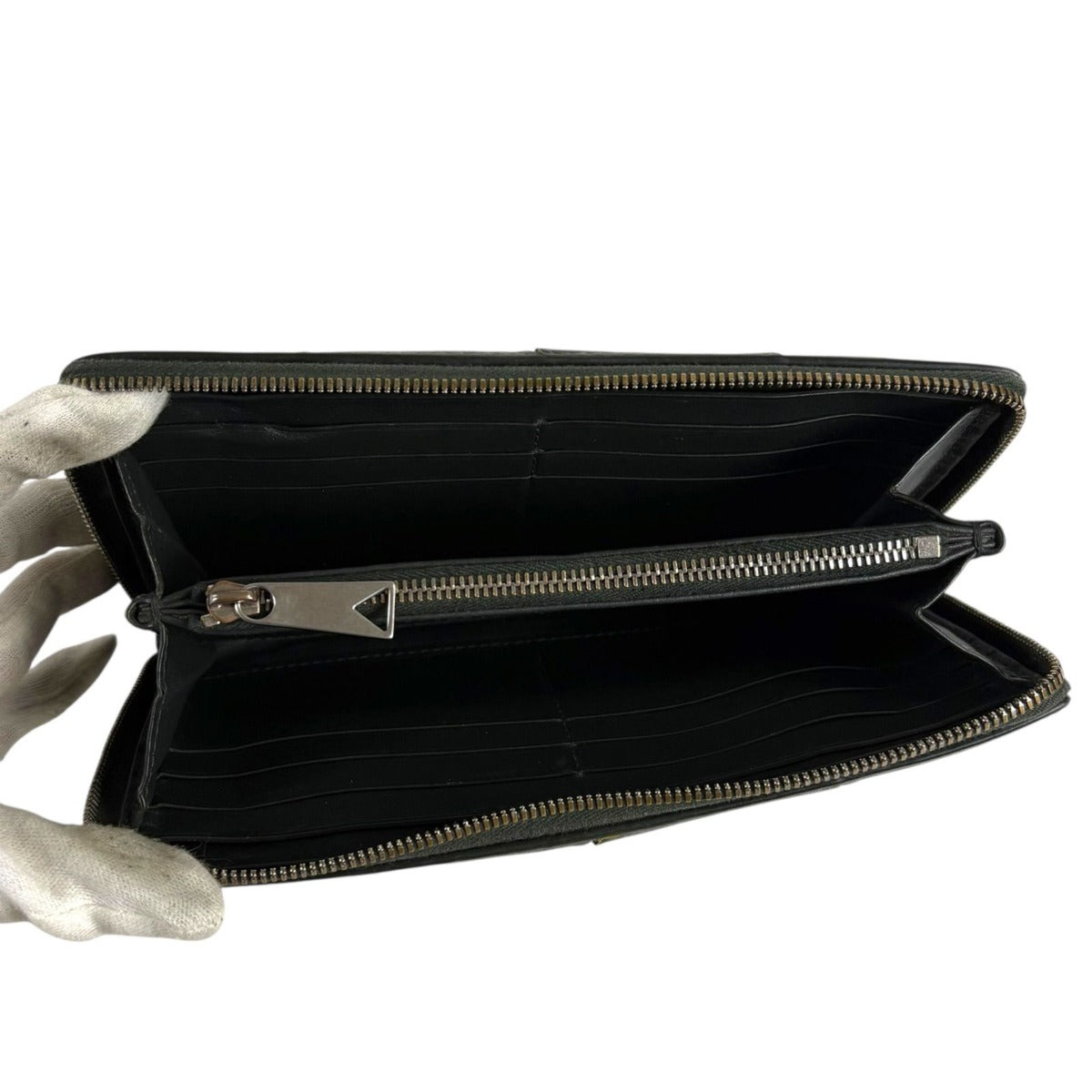 Bottega Veneta Maxi Intrecciato Leather Long Wallet Round Zip Zippy — view 3