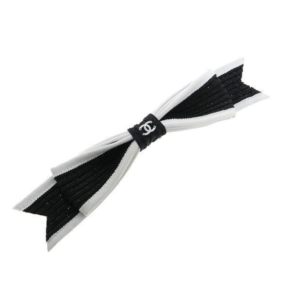 Chanel Barrette Black