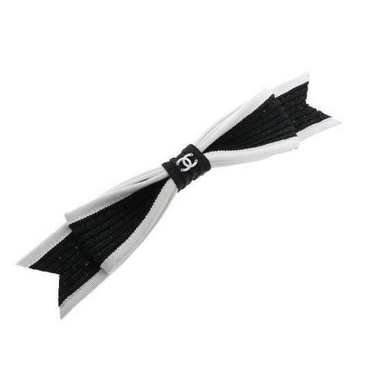Chanel Barrette Black