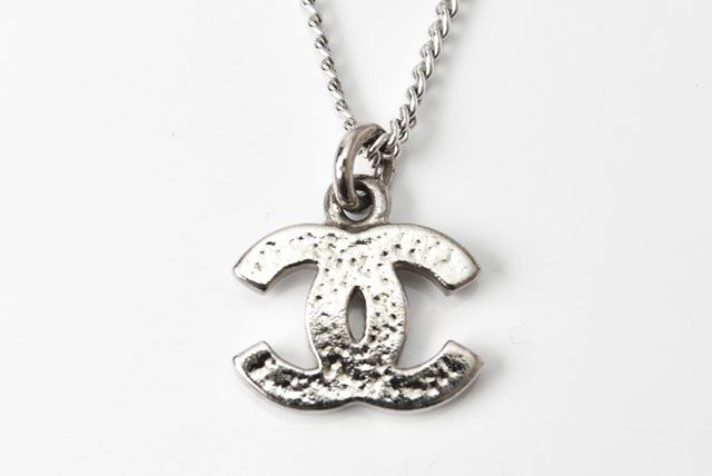 Chanel Necklace Pendant Chanel Coco Mark CC Rhinestone Silver White 230903