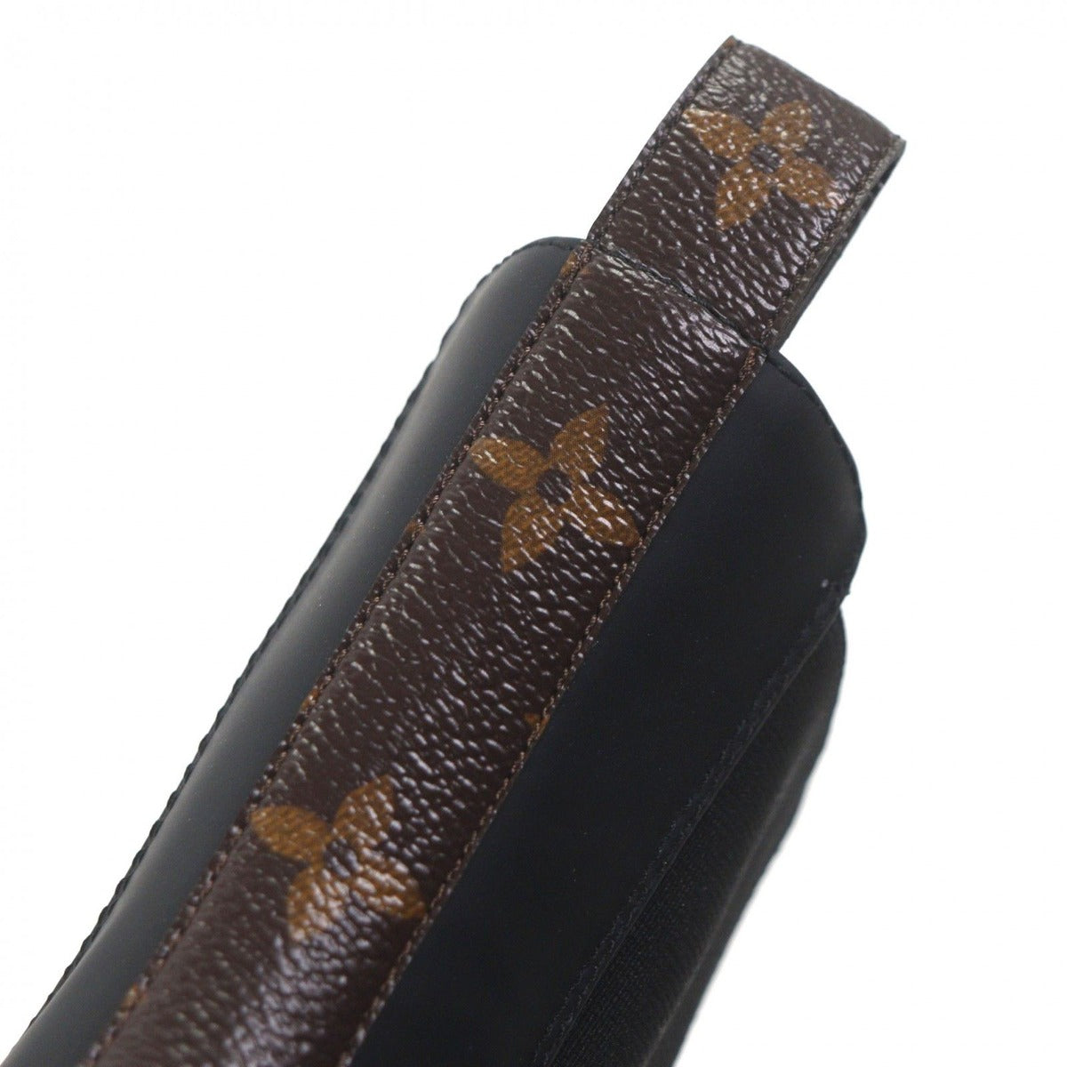 Louis Vuitton LV Squad Sneaker — view 8