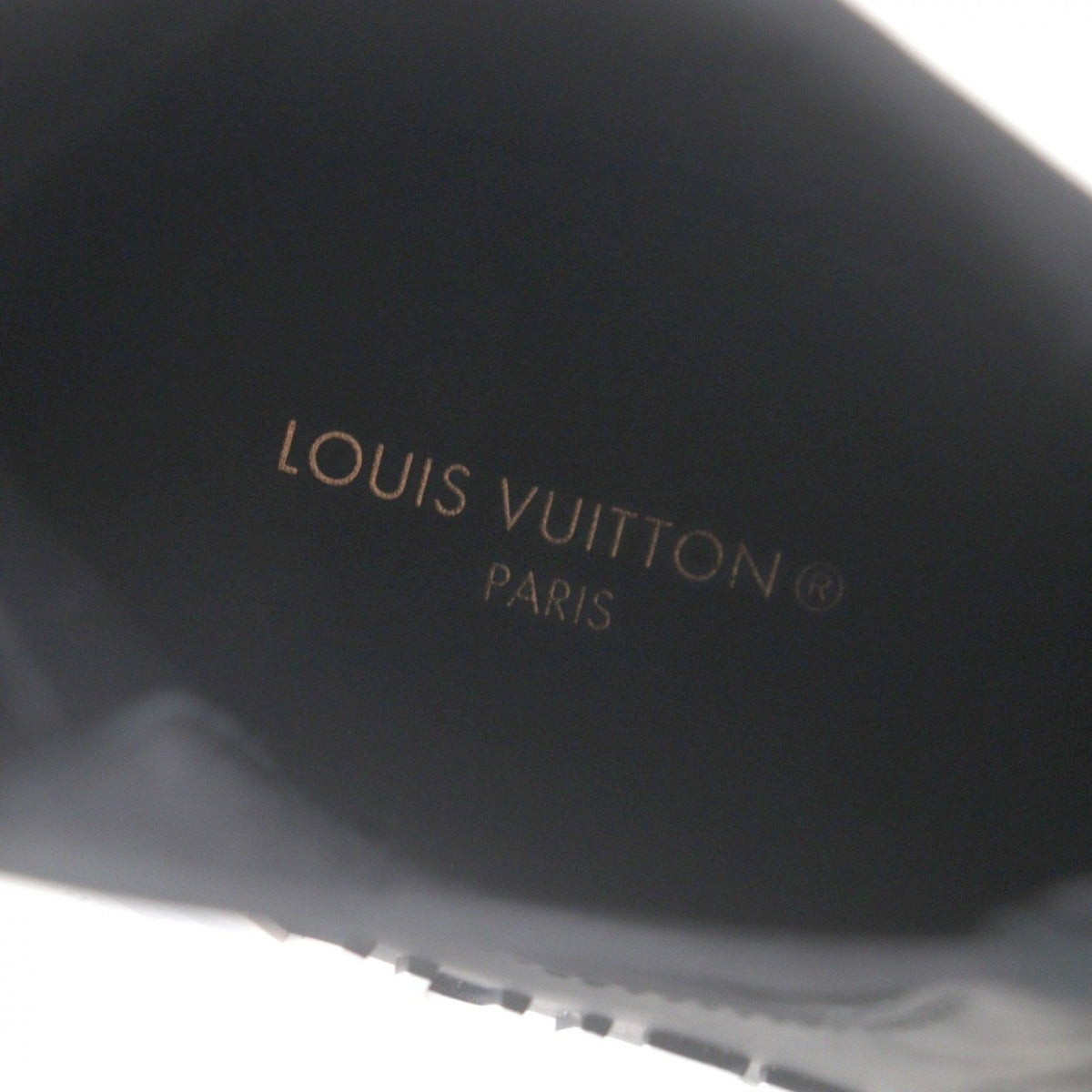 Louis Vuitton LV Squad Sneaker — view 9