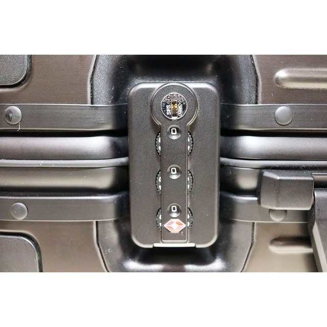 Moncler Rimowa Collaboration Case Black Tsa Lock Mon Cles Carry T-Shirt — view 8