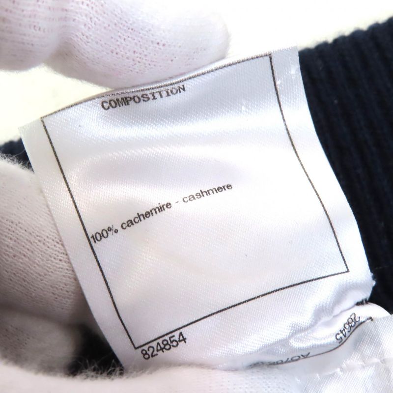 CHANEL P56182k07327 100% Cashmere Coco Mark Logo Hardware Chain And Tan Lock