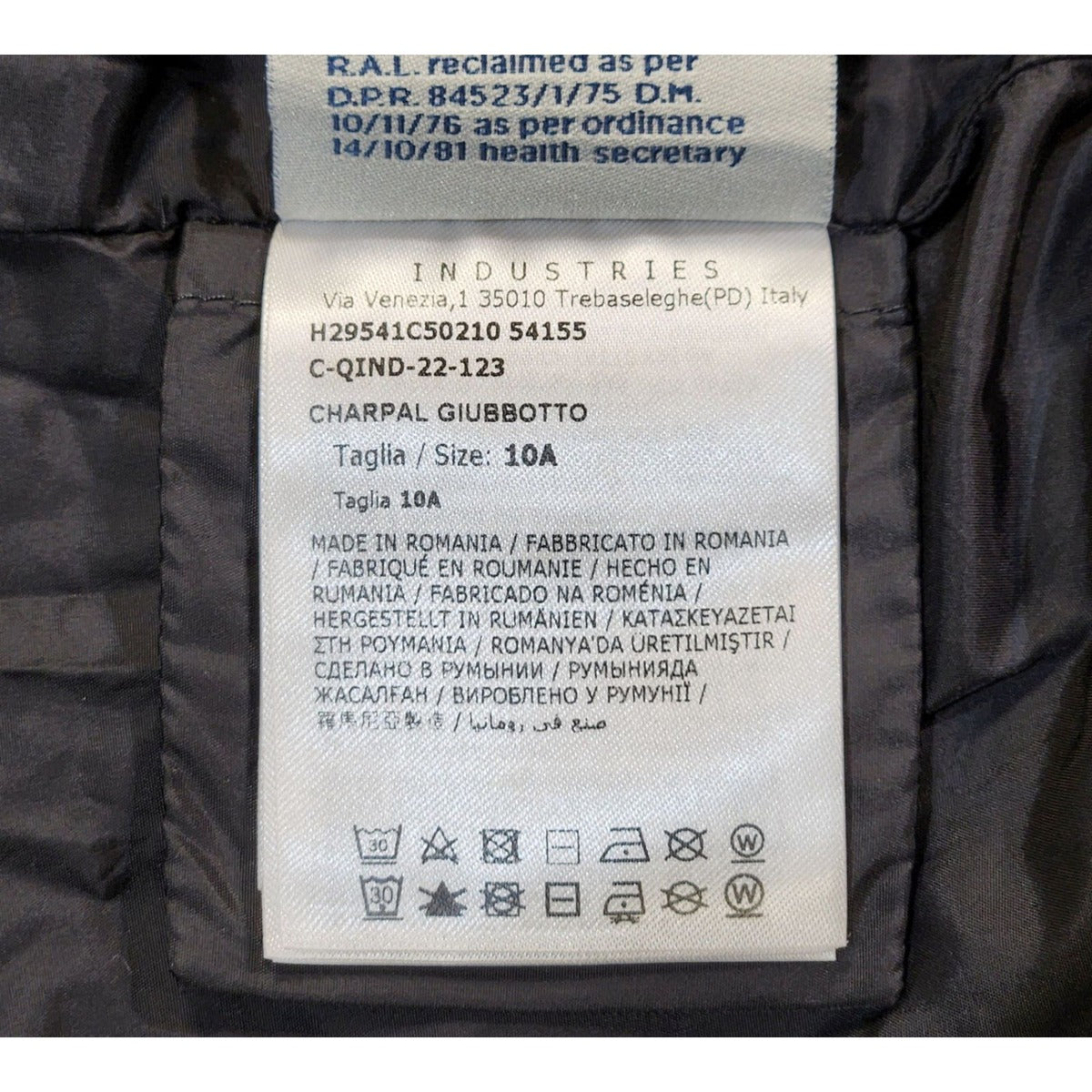 Moncler Charpal Down Coat — view 15