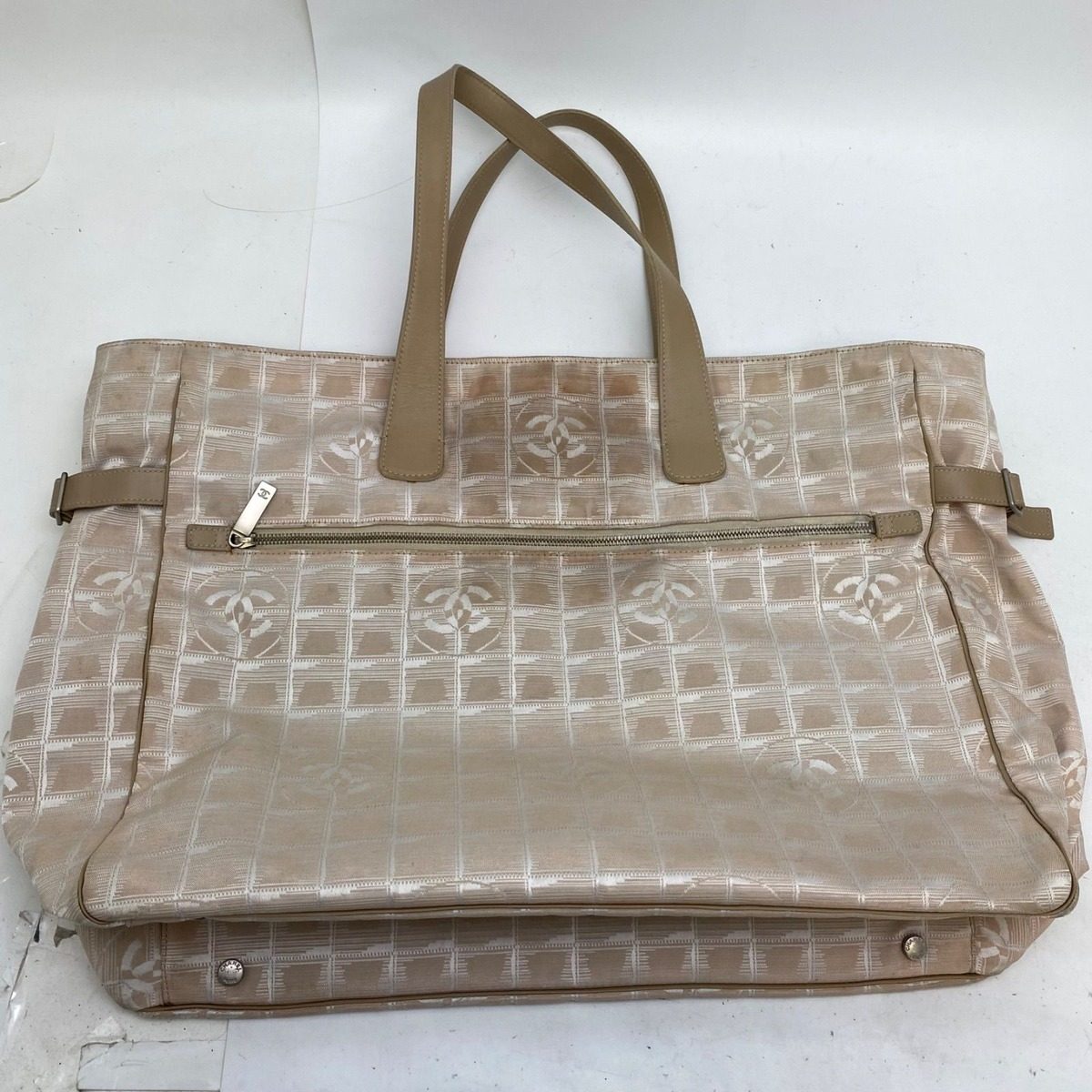 Chanel Tote New Travel Beige A3 Mothers — view 11