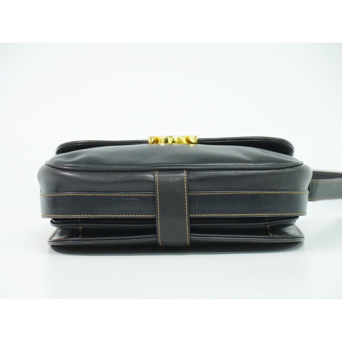 Gucci Interlocking Vintage Shoulder Bag Pochette Leather Navy — view 3