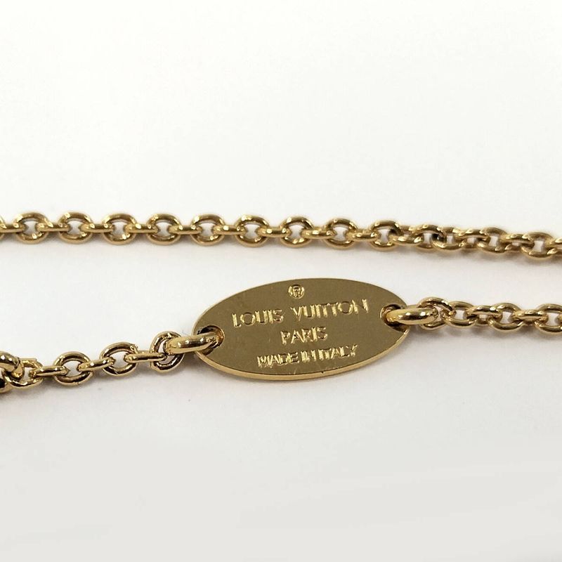 Louis Vuitton Necklace Escential V Plated Gold M61083
