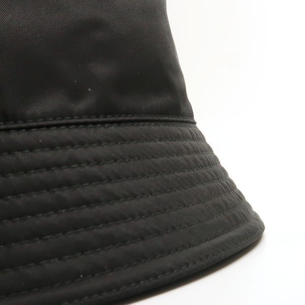 Prada Bucket Hat 1hc137 2DMI Bucket Hat Re-nylon Nylon M Size Triangle Plate