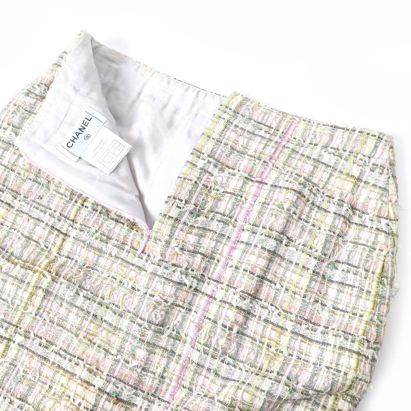 CHANEL 05P P25517 Coco Mark Part Flower Sequins Silk Blend Tweed Skirt Beige