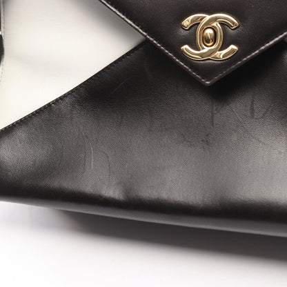 Chanel Shoulder Bag CC Logo Black White Lambskin Chain B — view 13