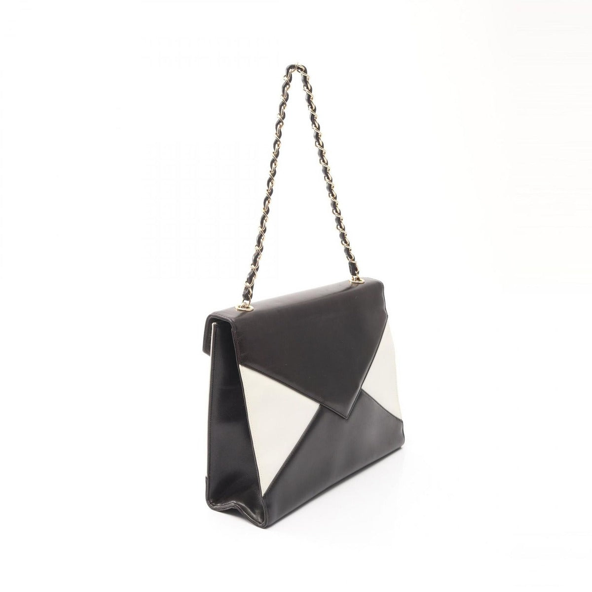 Chanel Shoulder Bag CC Logo Black White Lambskin Chain B — view 2