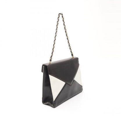 Chanel Shoulder Bag CC Logo Black White Lambskin Chain B — view 2