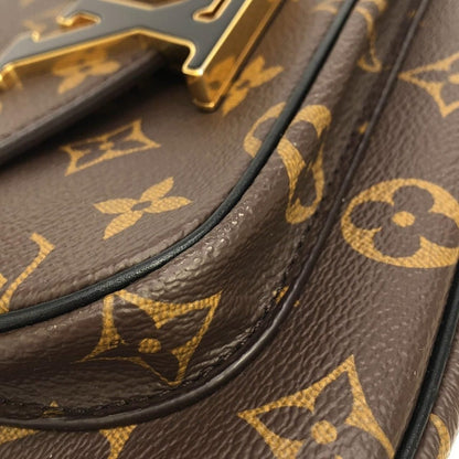 Louis Vuitton Monogram Passi Shoulder Bag — view 5
