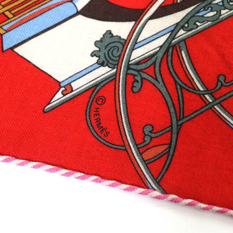 Hermes Triangle Géant Foldable Covered Carriage Cashmere Silk Naturel/rouge/bleu