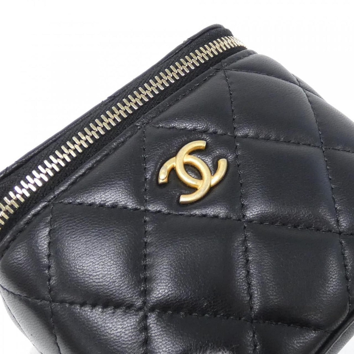 Chanel Shoulder Bag Black — view 6