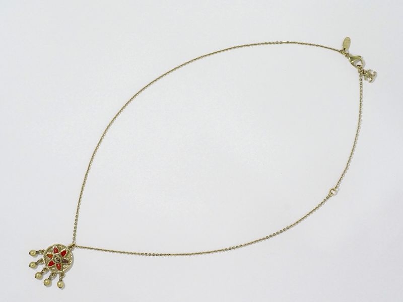 Authentic Chanel Coco Mark Flower Faux Pearl Necklace Pendant GP Gold Plated