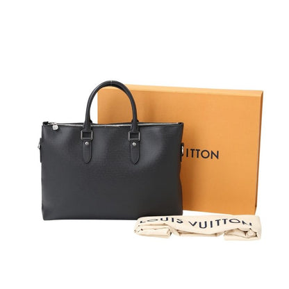 Louis Vuitton M34400 Taiga Shoulder Bag Anton Briefcase Business Bag Louis