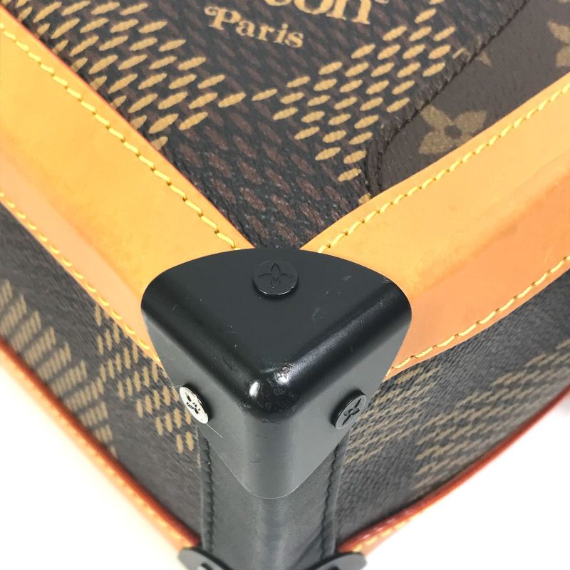 Louis Vuitton Shoulder Bag Soft Trunk N40381 Damier Giant Canvas Brown