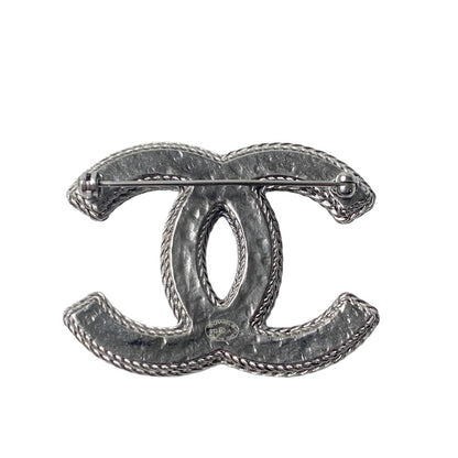 Chanel CC Logo Tweed Brooch — view 2