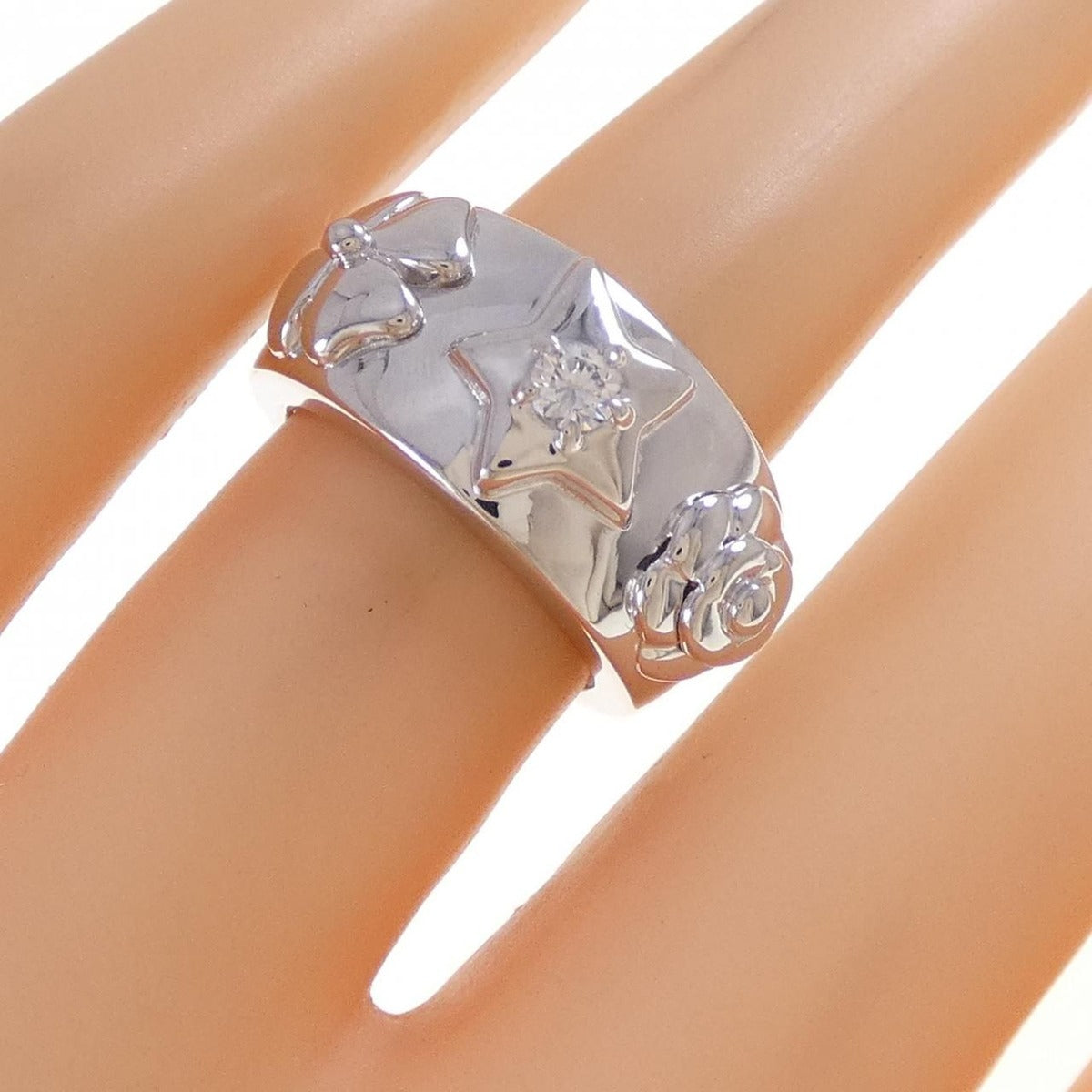 Chanel Three Symbols Ring — view 6