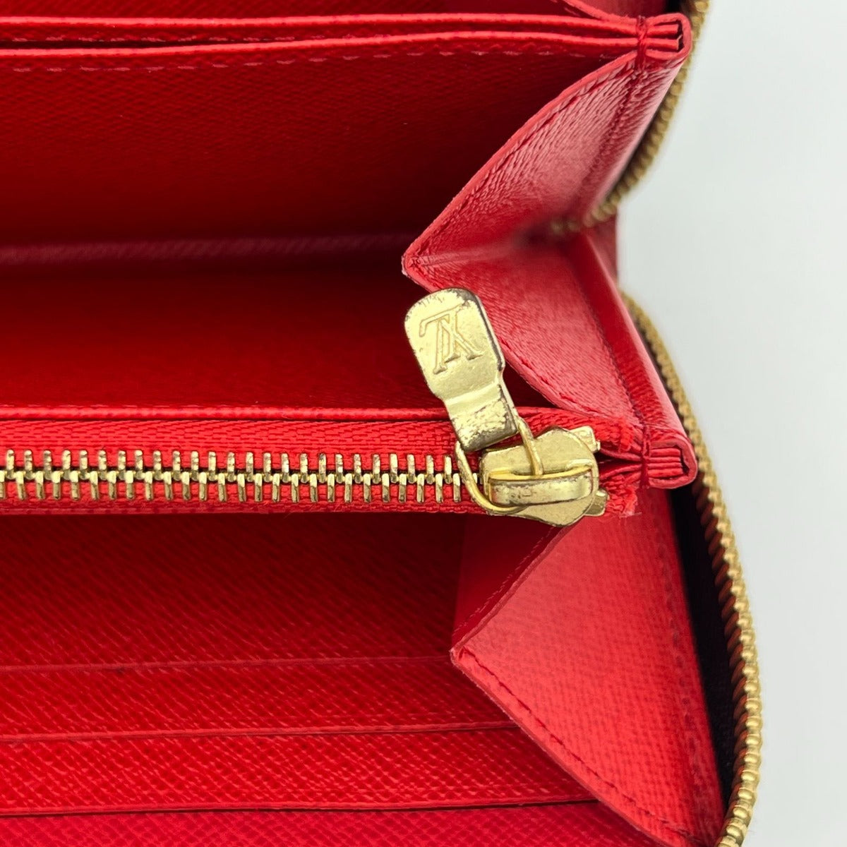 Louis Vuitton Zippy Wallet Monogram Coquelicot — view 10