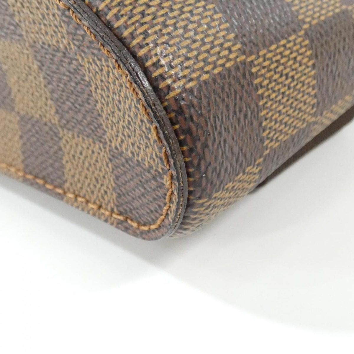 Louis Vuitton Damier Geronimos — view 3