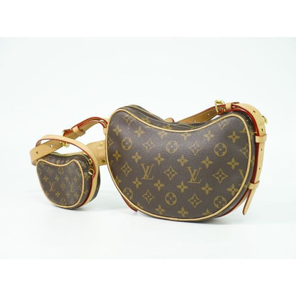 Louis Vuitton Croissant Monogram Shoulder Bag Pochette Brown — view 2