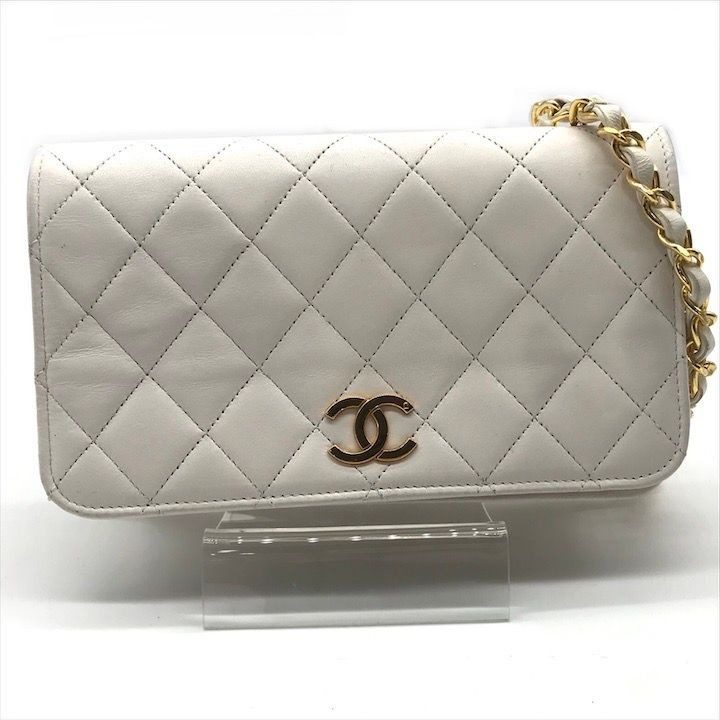 Chanel CC Logo Mini Quilted Lambskin Push Lock Chain Shoulder Bag White