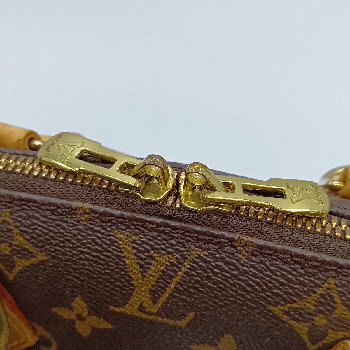 Louis Vuitton Monogram Alma Handbag M51130 Brown