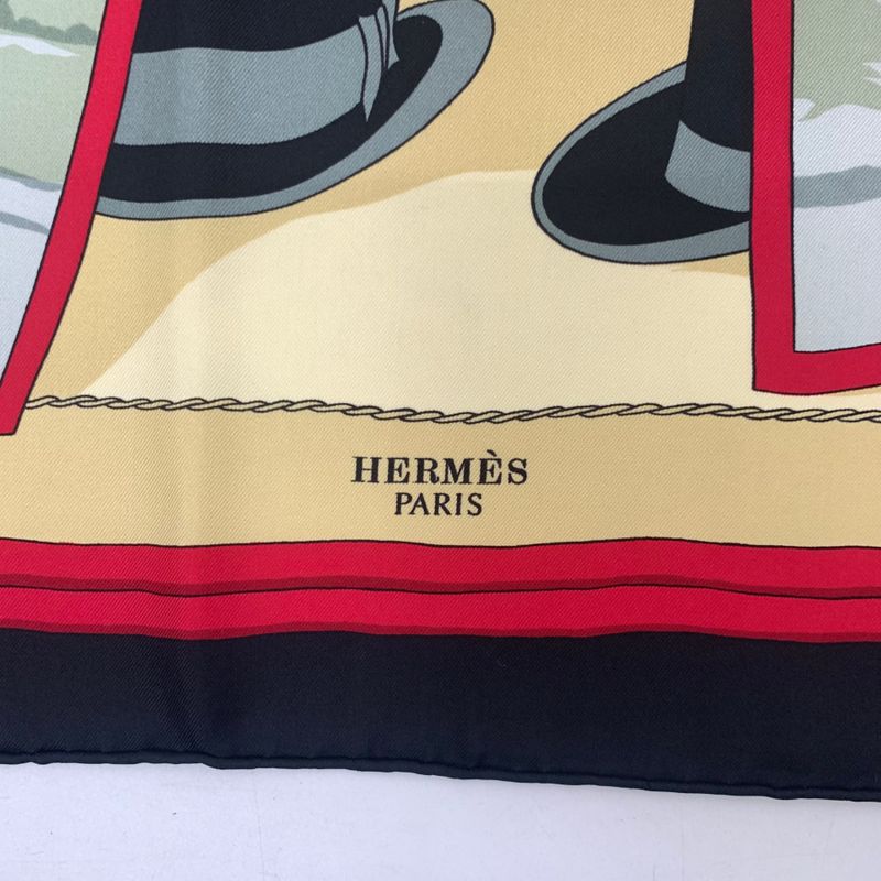 Hermes Carre 90 Rare Item Hugo Grygkar Design Attelages Mail Coach Black And