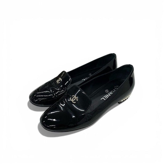 Chanel Flat Shoes Patent Black CC Logo Pearl Opera