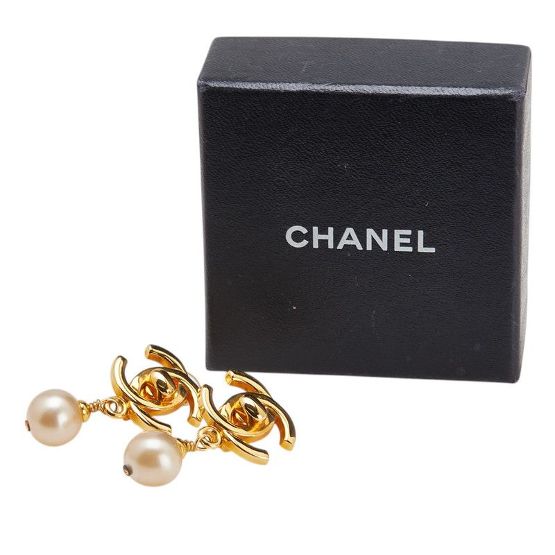 Chanel Coco Mark Turnlock Earrings Swing Gold Plated Faux Pearl Ladies Chanel