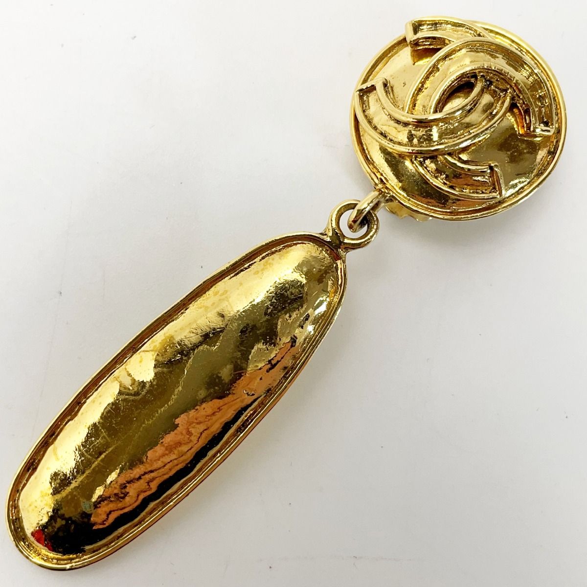 Chanel Plated Vintage Gold Accessory Earring Ladies