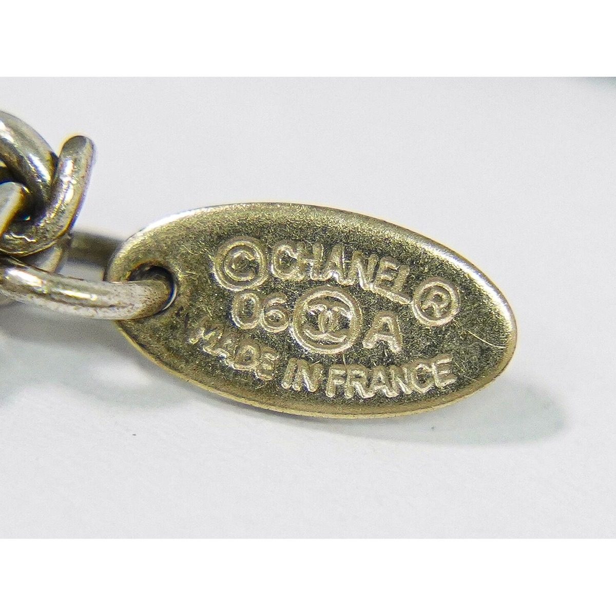 Chanel CC Logo Reversible Necklace Pendant Metal Silver Black White — view 9