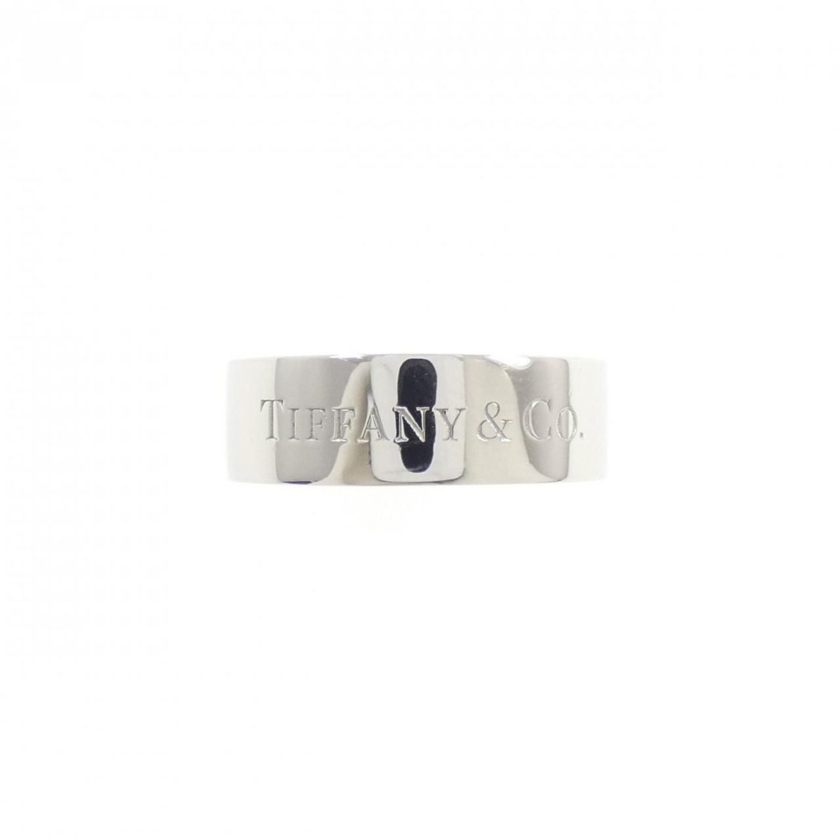 Tiffany & Co Flat — view 2