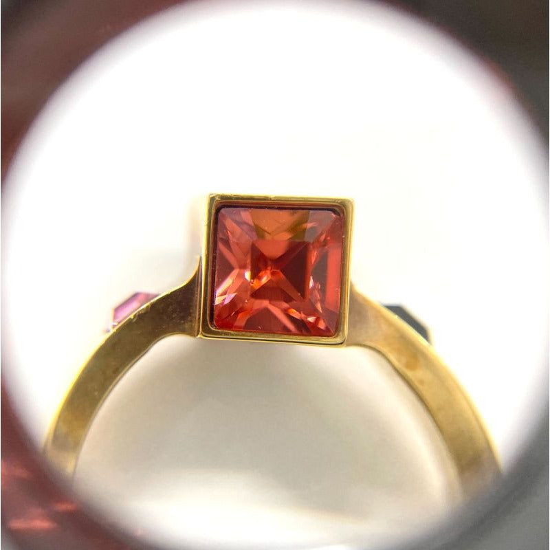 Louis Vuitton Burg Gamble Ring M GP And Rhinestone — view 4