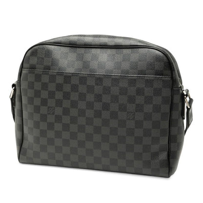 Louis Vuitton Damier Graphite Dayton MM Crossbody Shoulder Bag N41409 Black PVC