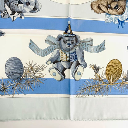 Hermes Carre 90 Confidents DES Coeurs Teddy Bear Heart Friend Silk Scarf