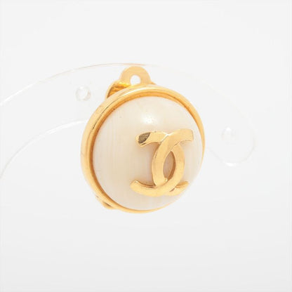 Chanel Coco Mark 207 Earrings (one Piece Only) GP And Faux Pearl Gold