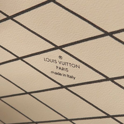 Louis Vuitton 2way Bag Petite Boîte Chapelle Monogram Canvas Monogram Gold