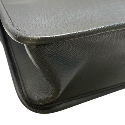 Louis Vuitton M32472 Taiga Alexei Shoulder Bag Crossbody Bag Leather Black