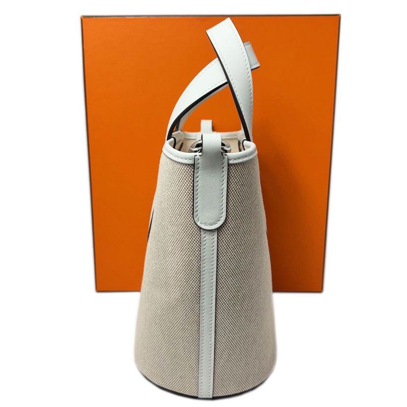 Hermes in the Loop 18 Toile Ash Veau Ecru Silver Handbag