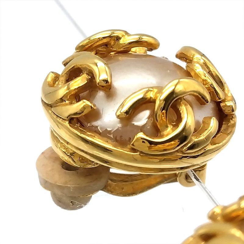Chanel Earring 95A Gold Coco Mark Faux Pearl Vintage