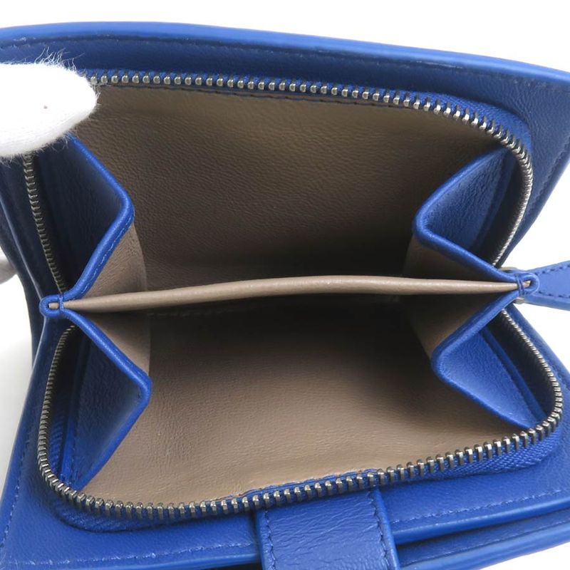 Bottega Venetaveneta Bifold Wallet In Intrecciato