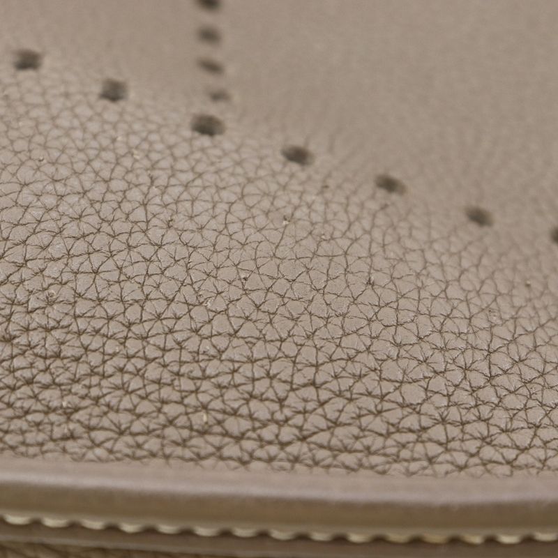 Hermes Evelyn 3PM Taurillon Clemence Etoupe Gold Hardware D Ladies Shoulder Bag