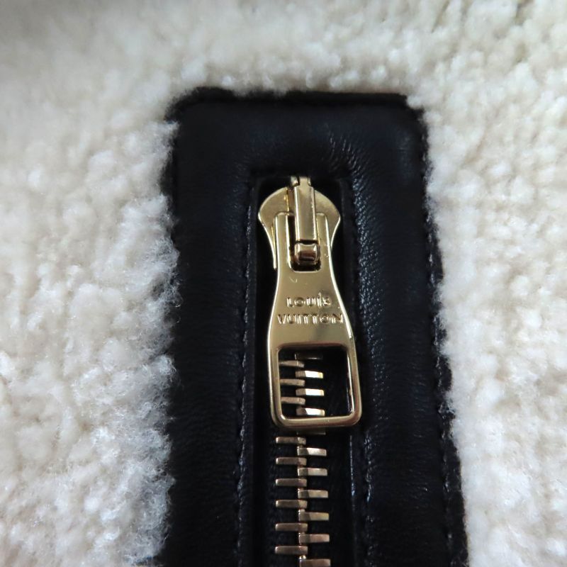 Louis Vuitton Sheepskin Reversible Belt Design Collarless Mouton Coat Black/whit