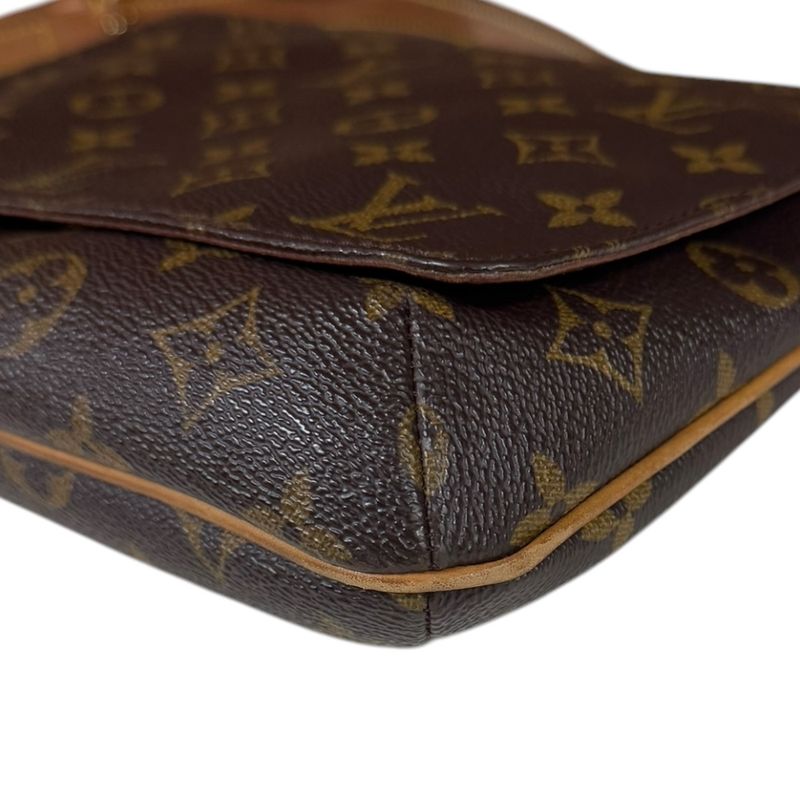 Louis Vuitton Musette Tango Short Monogram Shoulder Bag Monogram Canvas M51257