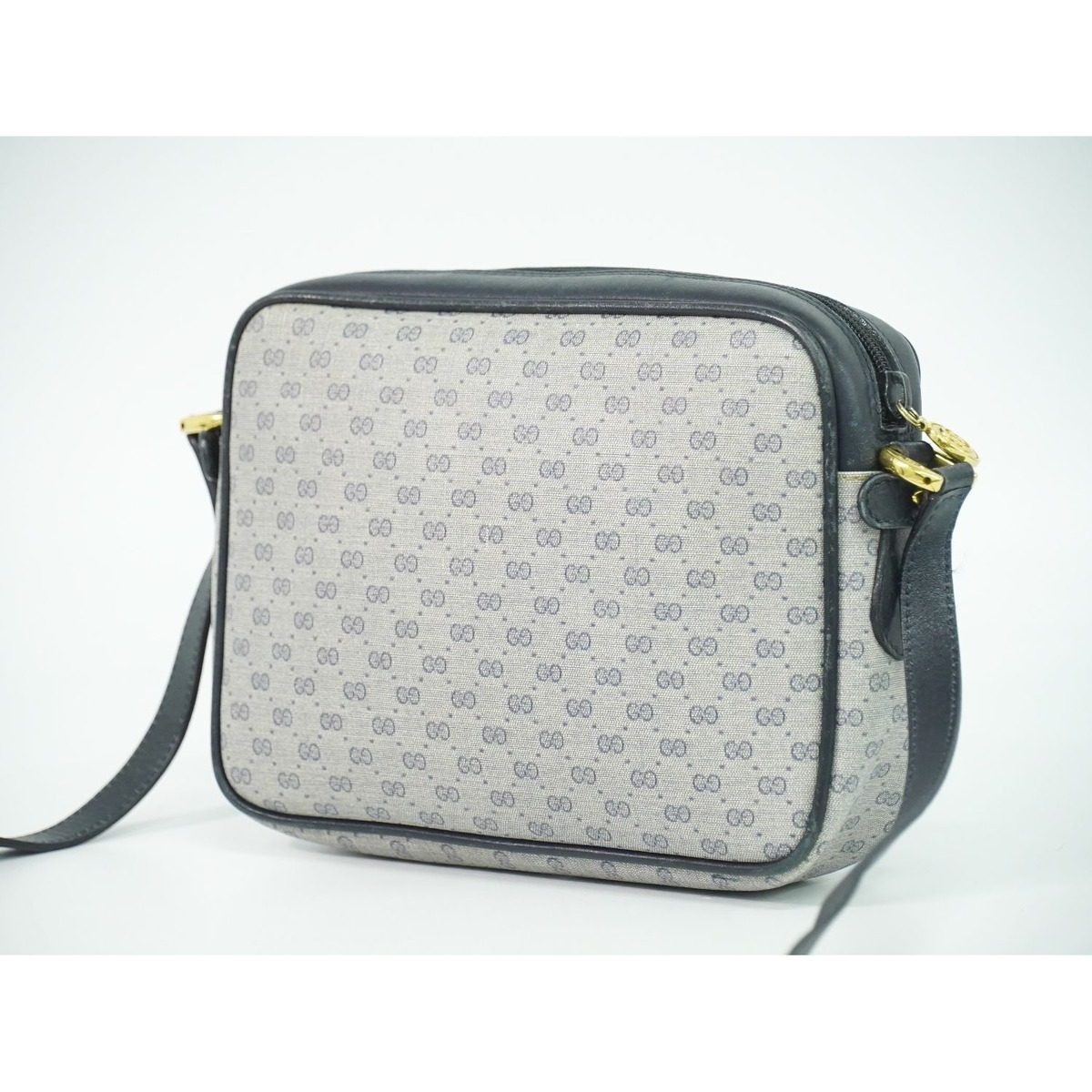 Gucci Micro GG Shoulder Bag Pochette Navy — view 2
