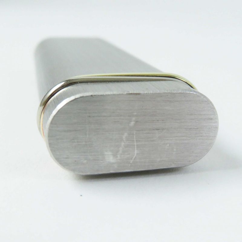 Cartier Oval Trinity New Shape Smoking Toy Gas Lighter Silver